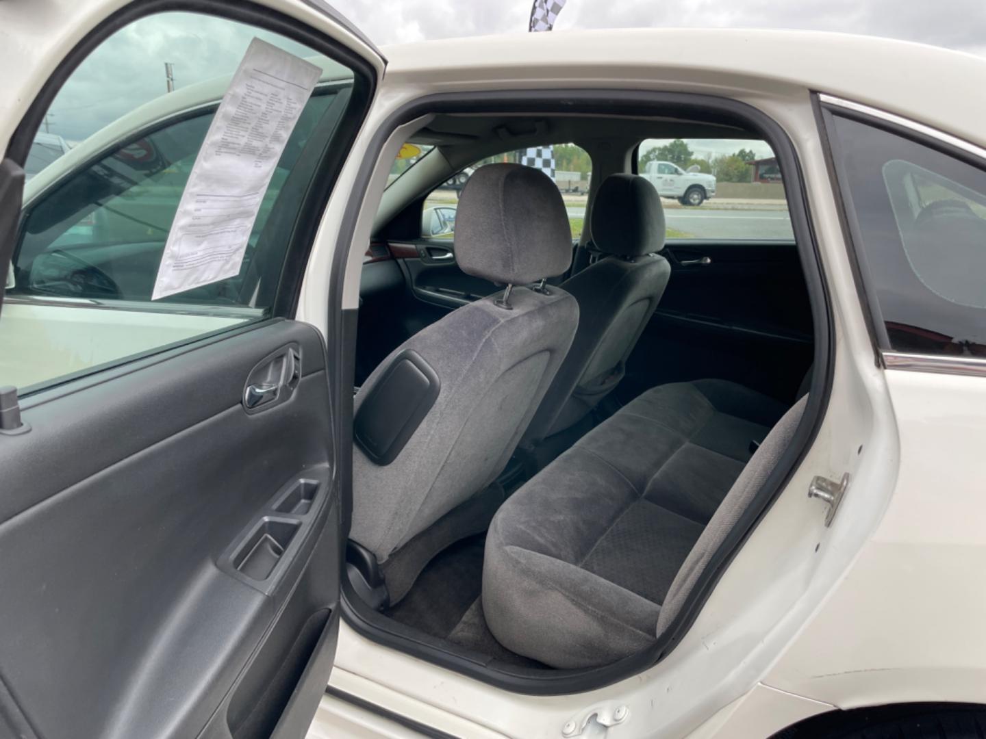 2009 White Chevrolet Impala (2G1WT57K591) with an V6, 3.5 Liter engine, Automatic, 4-Spd w/Overdrive transmission, located at 8008 Warden Rd, Sherwood, AR, 72120, (501) 801-6100, 34.830078, -92.186684 - Photo#11