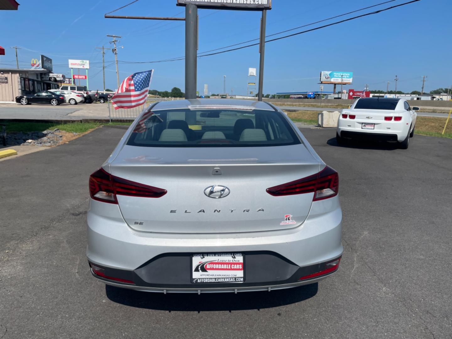 2020 Silver Hyundai Elantra (5NPD74LF1LH) with an 4-Cyl, 2.0 Liter engine, Automatic, IVT transmission, located at 8008 Warden Rd, Sherwood, AR, 72120, (501) 801-6100, 34.830078, -92.186684 - Photo#6