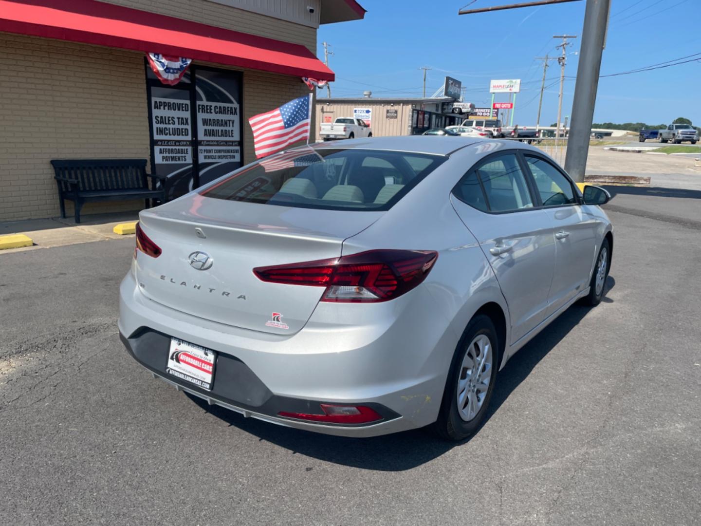 2020 Silver Hyundai Elantra (5NPD74LF1LH) with an 4-Cyl, 2.0 Liter engine, Automatic, IVT transmission, located at 8008 Warden Rd, Sherwood, AR, 72120, (501) 801-6100, 34.830078, -92.186684 - Photo#7