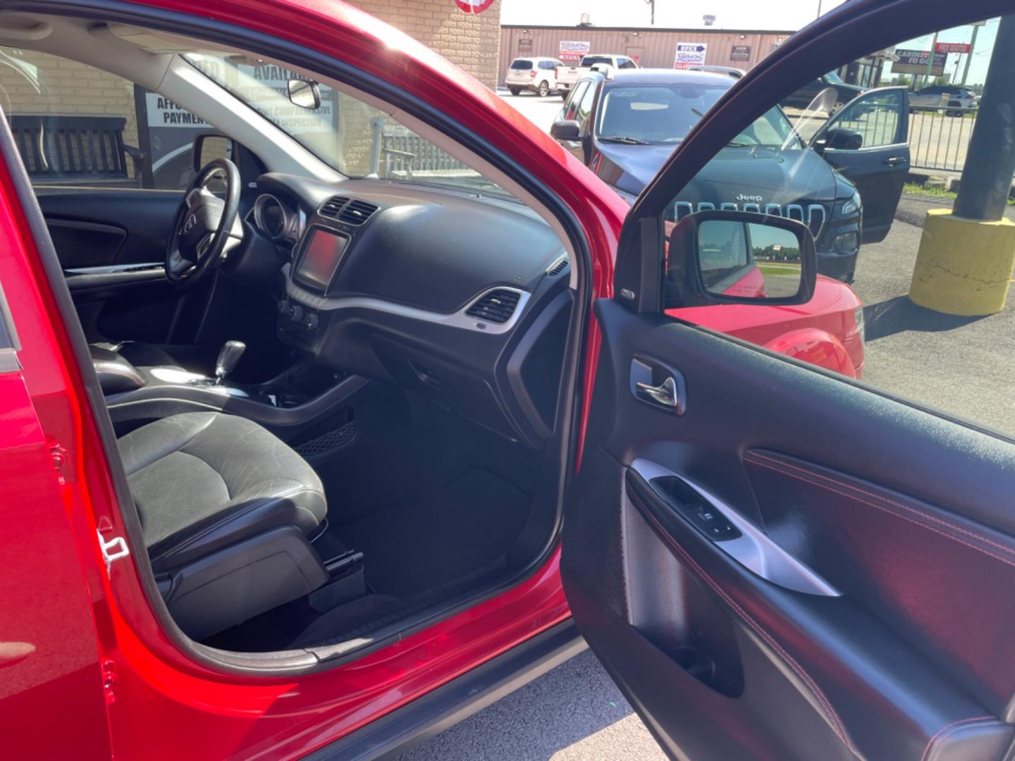 2018 Red Dodge Journey (3C4PDCEG7JT) with an V6, 3.6 Liter engine, Automatic, 6-Spd w/AutoStick transmission, located at 8008 Warden Rd, Sherwood, AR, 72120, (501) 801-6100, 34.830078, -92.186684 - Photo#7