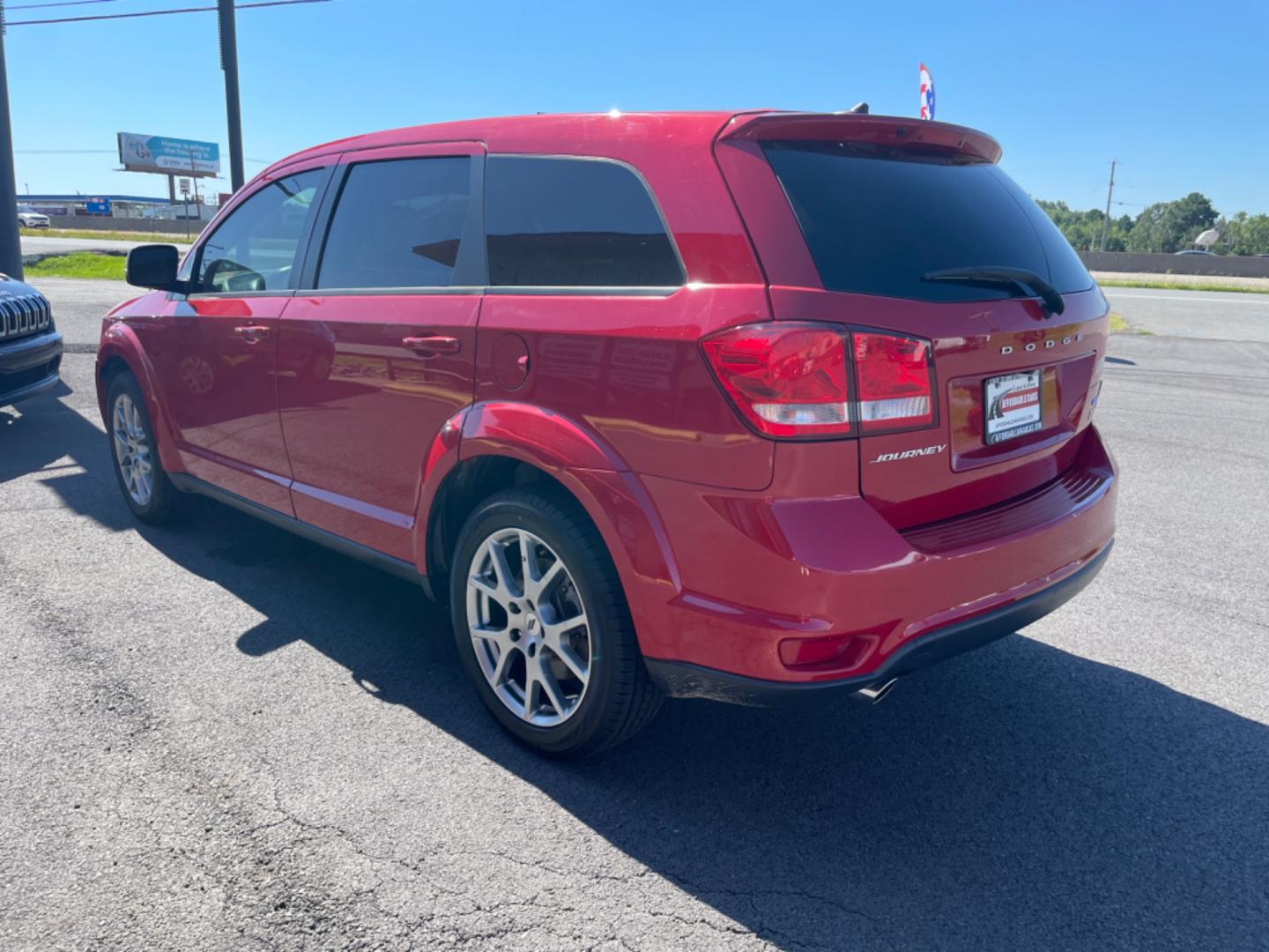 2018 Red Dodge Journey (3C4PDCEG7JT) with an V6, 3.6 Liter engine, Automatic, 6-Spd w/AutoStick transmission, located at 8008 Warden Rd, Sherwood, AR, 72120, (501) 801-6100, 34.830078, -92.186684 - Photo#5