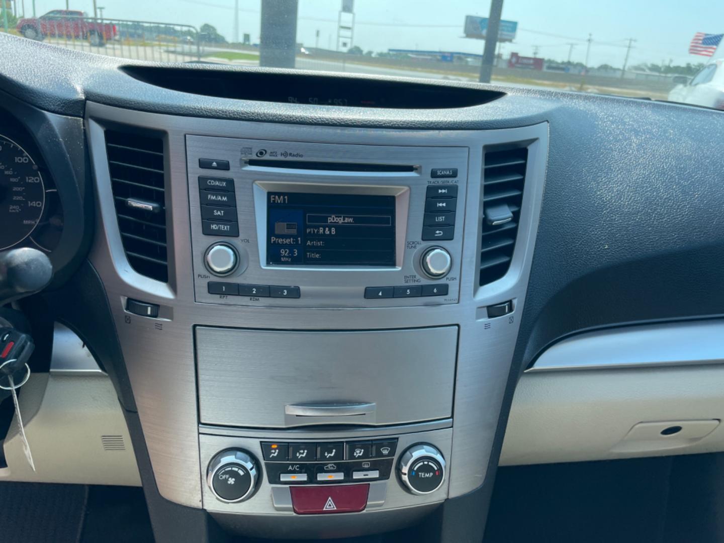 2014 Silver Subaru Outback (4S4BRCCC9E3) with an 4-Cyl, 2.5 Liter engine, Automatic, CVT w/Manual Mode transmission, located at 8008 Warden Rd, Sherwood, AR, 72120, (501) 801-6100, 34.830078, -92.186684 - Photo#18