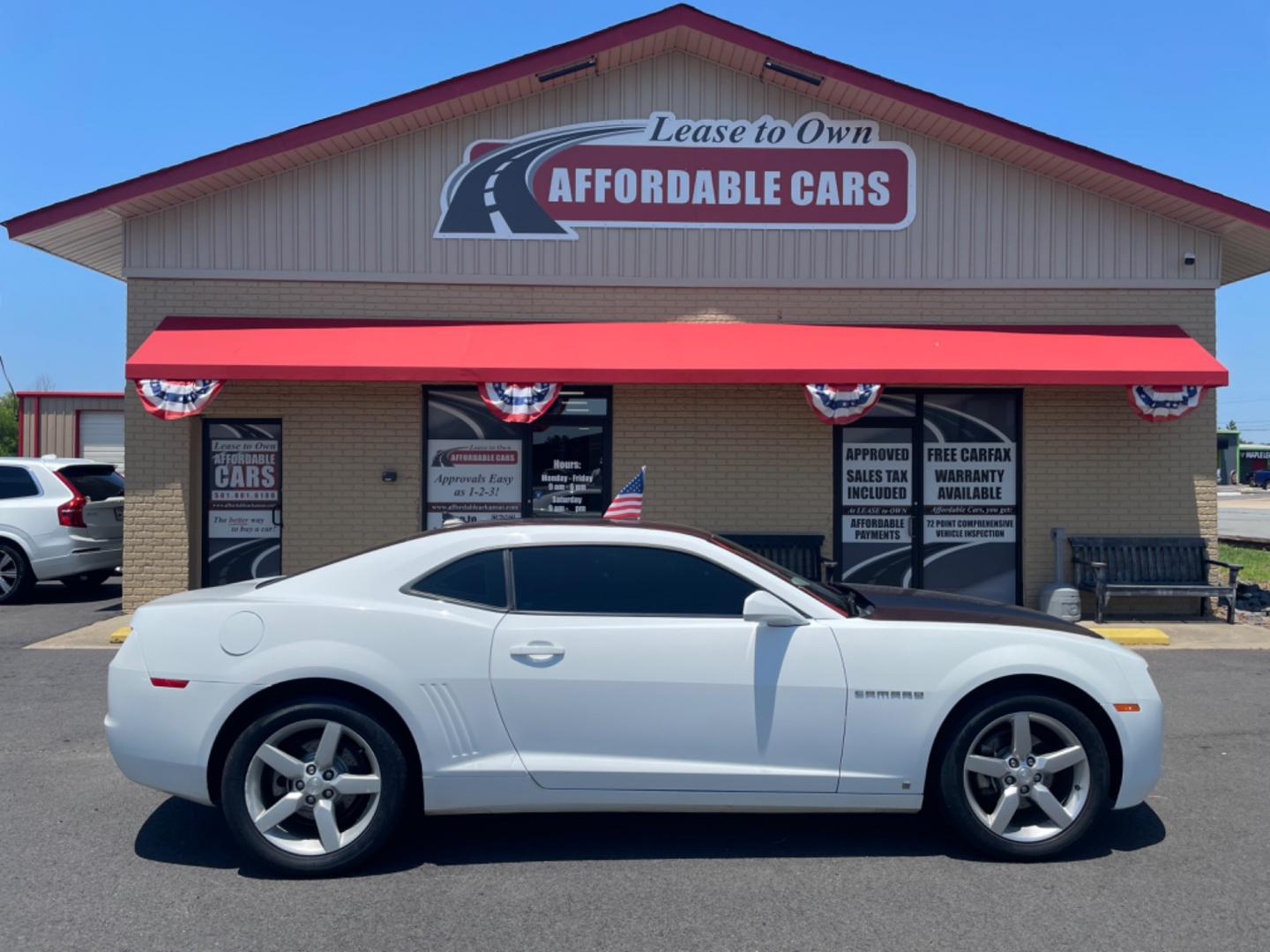 2010 White Chevrolet Camaro (2G1FC1EV4A9) with an V6, 3.6 Liter engine, Automatic, 6-Spd w/Overdrive and TAPshift transmission, located at 8008 Warden Rd, Sherwood, AR, 72120, (501) 801-6100, 34.830078, -92.186684 - Photo#0