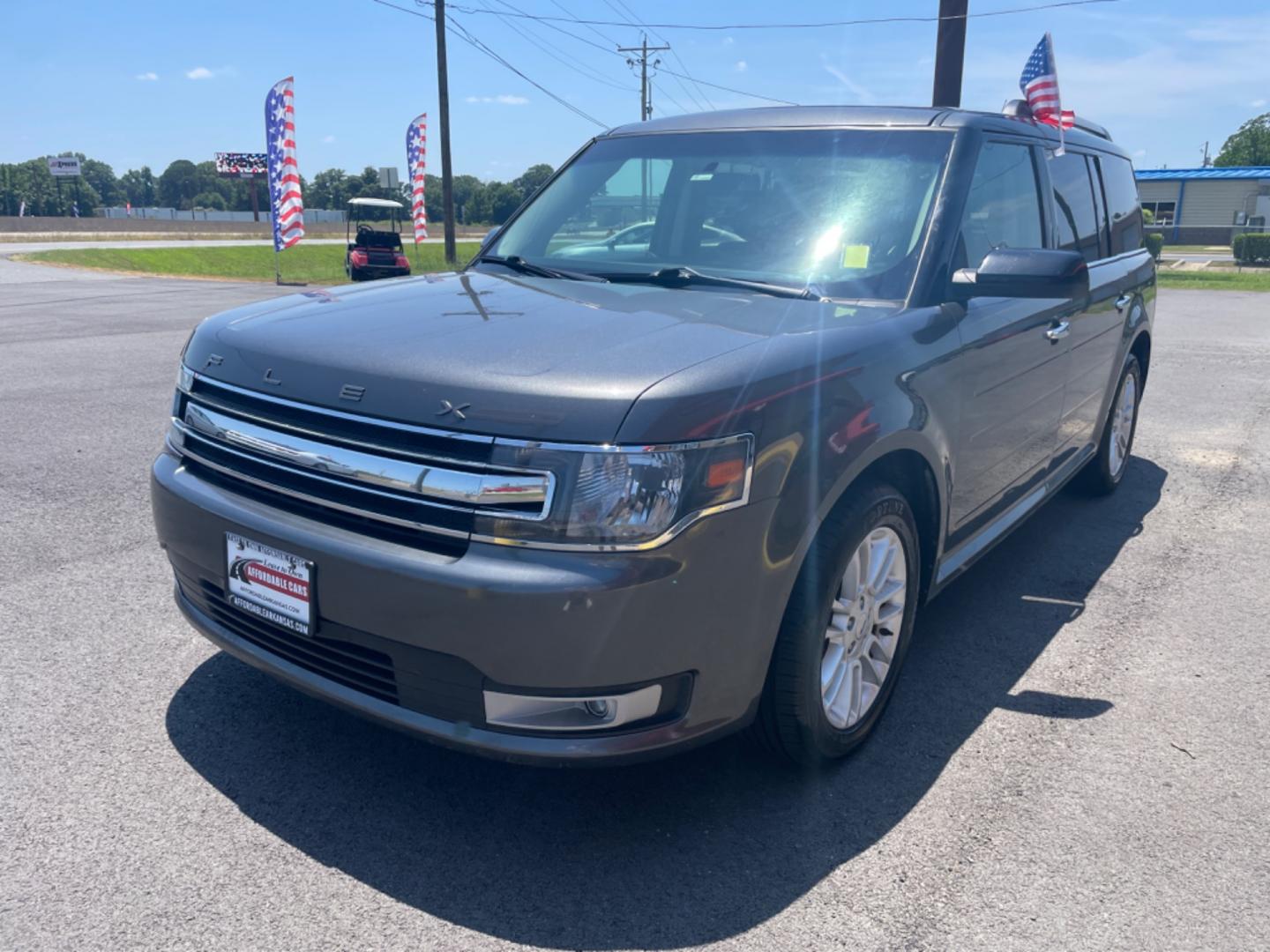 2015 Silver Ford Flex (2FMGK5C85FB) with an V6, 3.5 Liter engine, Automatic, 6-Spd w/SelectShift transmission, located at 8008 Warden Rd, Sherwood, AR, 72120, (501) 801-6100, 34.830078, -92.186684 - Photo#3