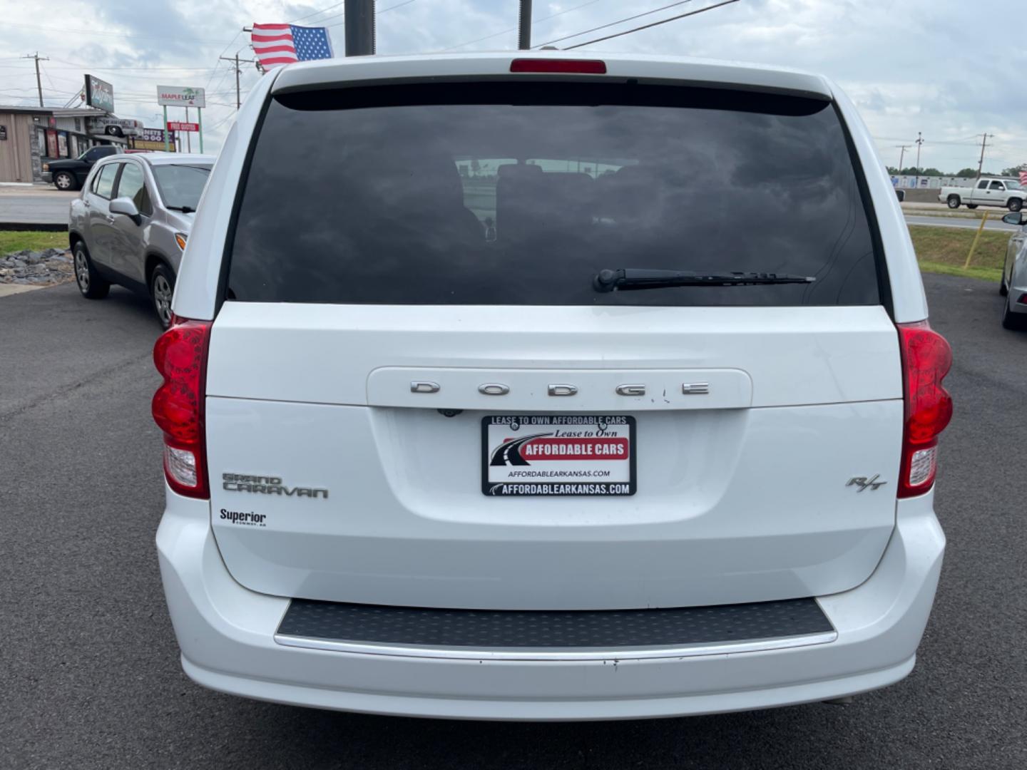 2015 White Dodge Grand Caravan Passenger (2C4RDGEG0FR) with an V6, Flex Fuel, 3.6 Liter engine, Automatic, 6-Spd transmission, located at 8008 Warden Rd, Sherwood, AR, 72120, (501) 801-6100, 34.830078, -92.186684 - Photo#6