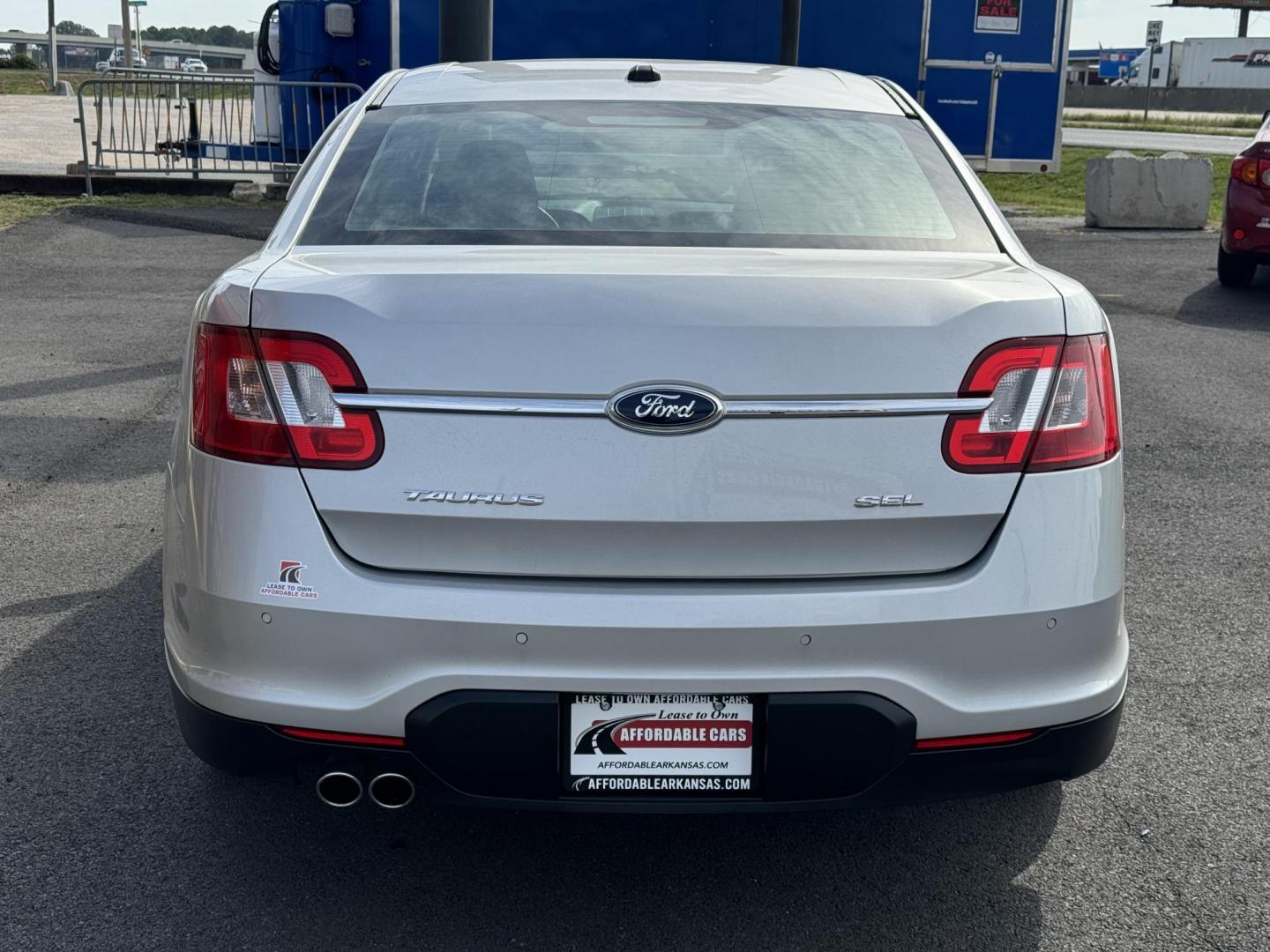 2012 Silver Ford Taurus (1FAHP2EW5CG) with an V6, 3.5 Liter engine, Automatic, 6-Spd transmission, located at 8008 Warden Rd, Sherwood, AR, 72120, (501) 801-6100, 34.830078, -92.186684 - Photo#6