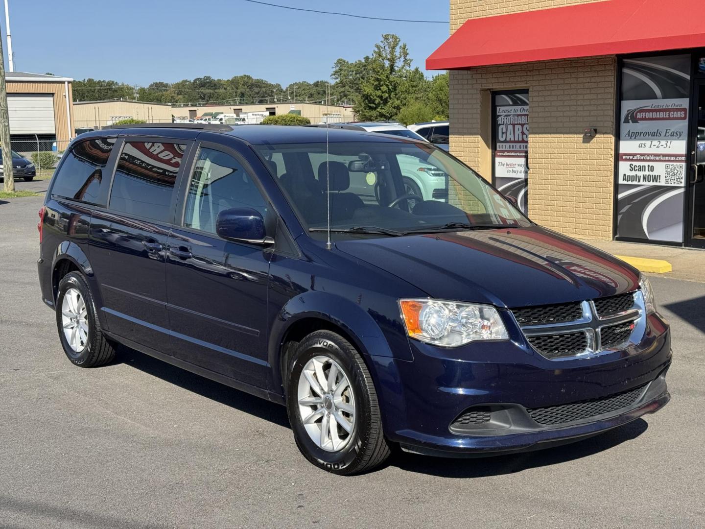 2016 Blue Dodge Grand Caravan Passenger (2C4RDGCG3GR) with an V6, Flex Fuel, 3.6 Liter engine, Automatic, 6-Spd transmission, located at 8008 Warden Rd, Sherwood, AR, 72120, (501) 801-6100, 34.830078, -92.186684 - Photo#2