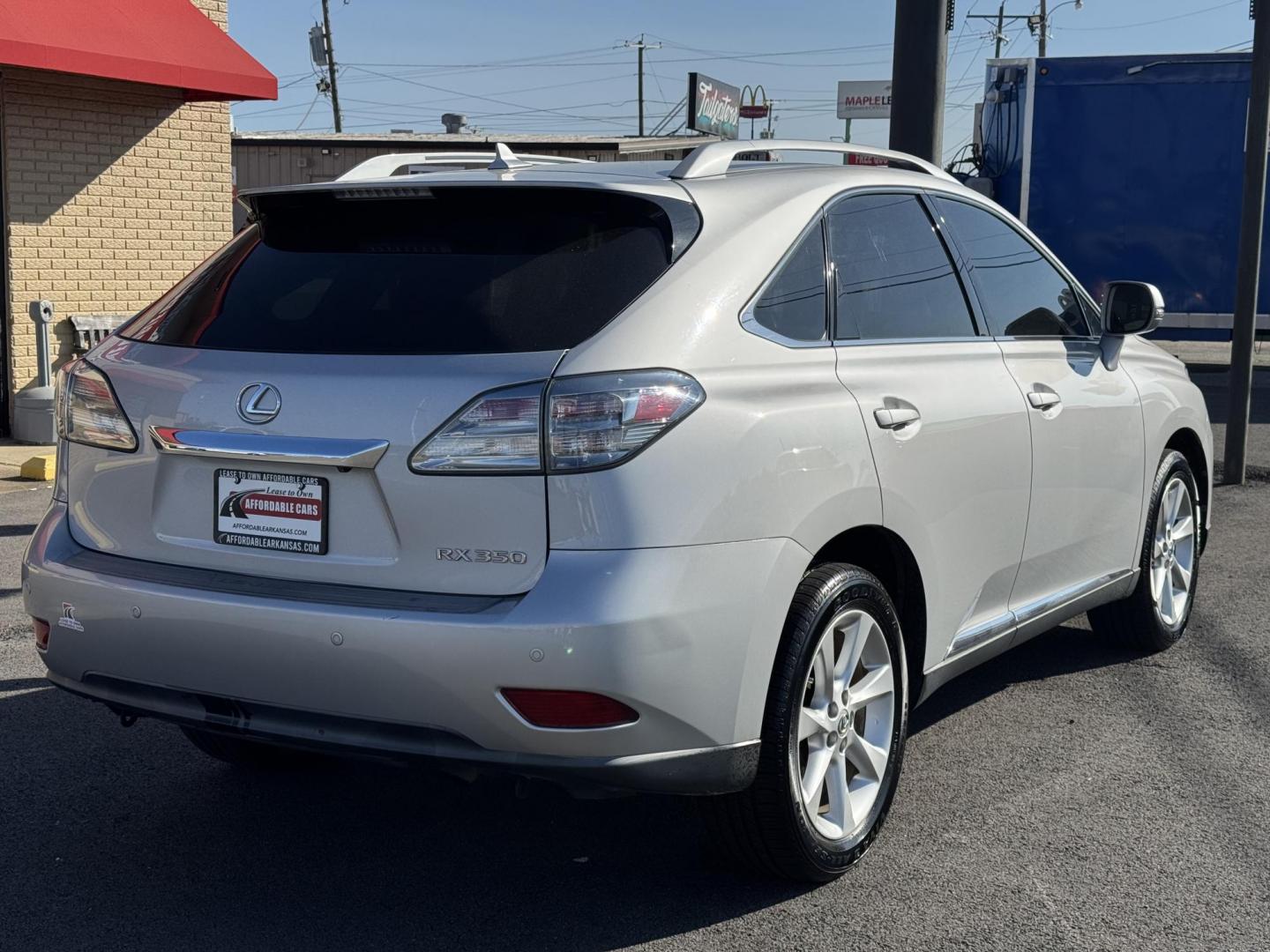 2011 Silver Lexus RX (2T2ZK1BA9BC) with an V6, 3.5 Liter engine, Automatic, 6-Spd w/Overdrive and Sequential Mode transmission, located at 8008 Warden Rd, Sherwood, AR, 72120, (501) 801-6100, 34.830078, -92.186684 - Photo#6