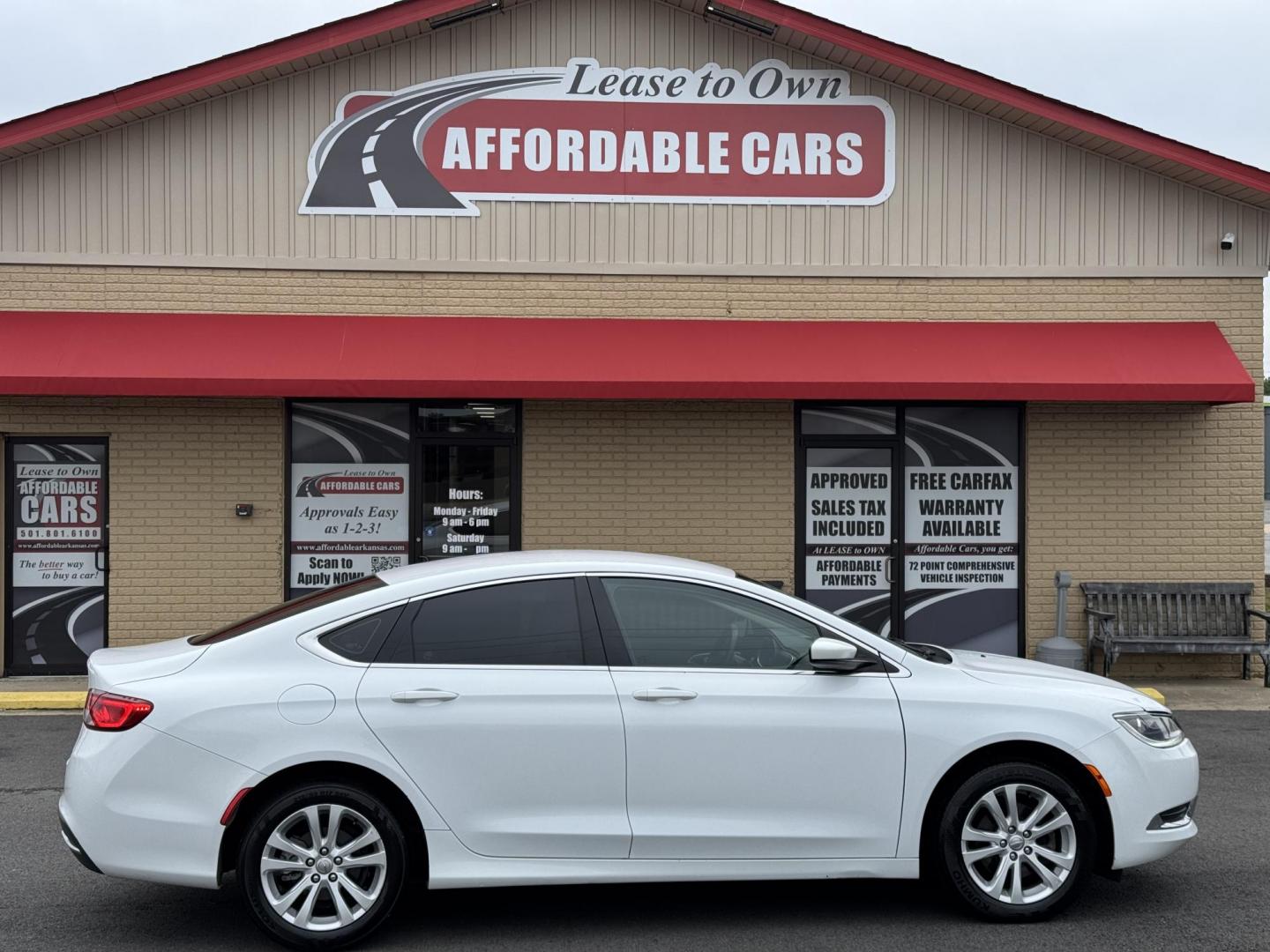 2015 White Chrysler 200 (1C3CCCAB7FN) with an V6, 3.6 Liter engine, Automatic, 9-Spd transmission, located at 8008 Warden Rd, Sherwood, AR, 72120, (501) 801-6100, 34.830078, -92.186684 - Photo#0